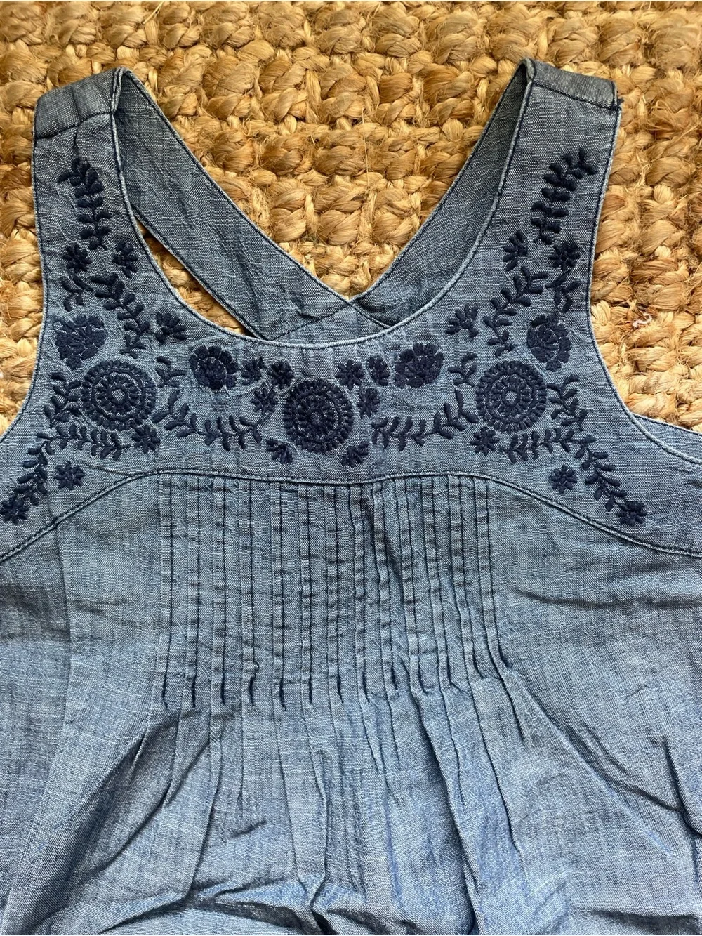 Old Navy Sleeveless Chambray Embroidered Shift Dress - Blue
